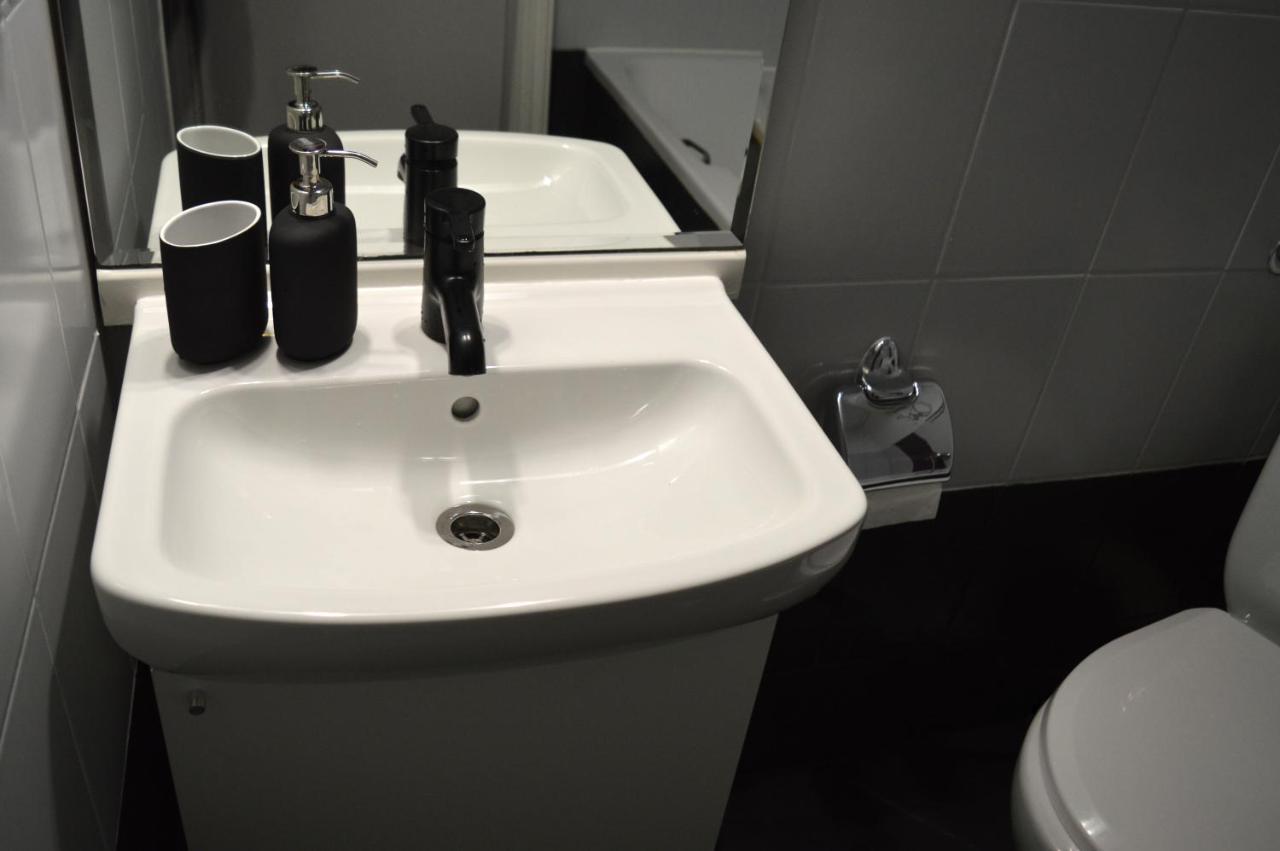 Ευρύχωρο Διαμέρισμα Στο Κέντρο Της Πόλης Кастория Экстерьер фото